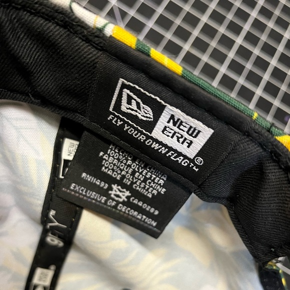 Oregon Ducks 🟢🟡 New Era SnapBack Hat Floral Hawaii Beach Print 🔥 - Picture 5 of 8